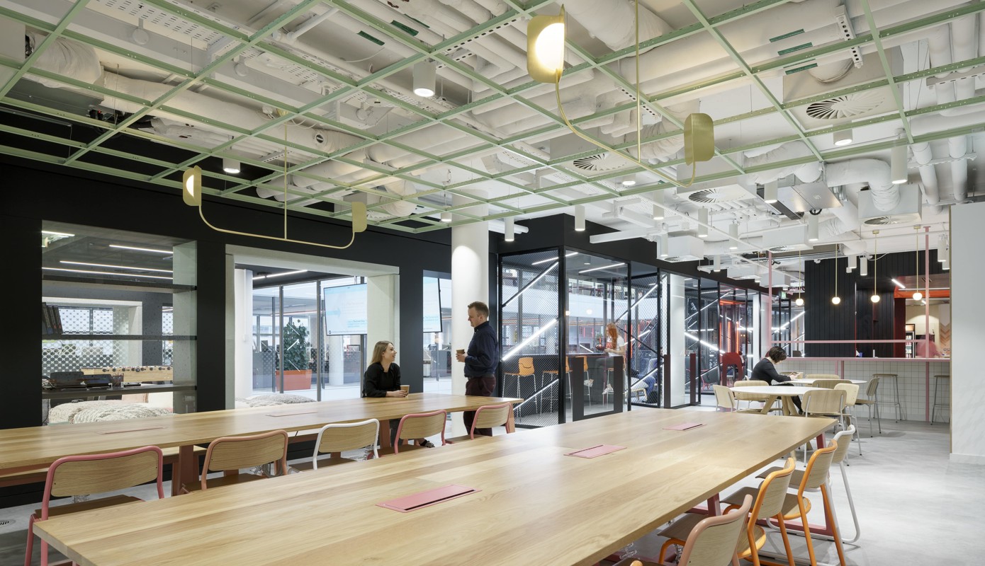 Hub-Lrg-Teegrid-com (2)-min.jpg