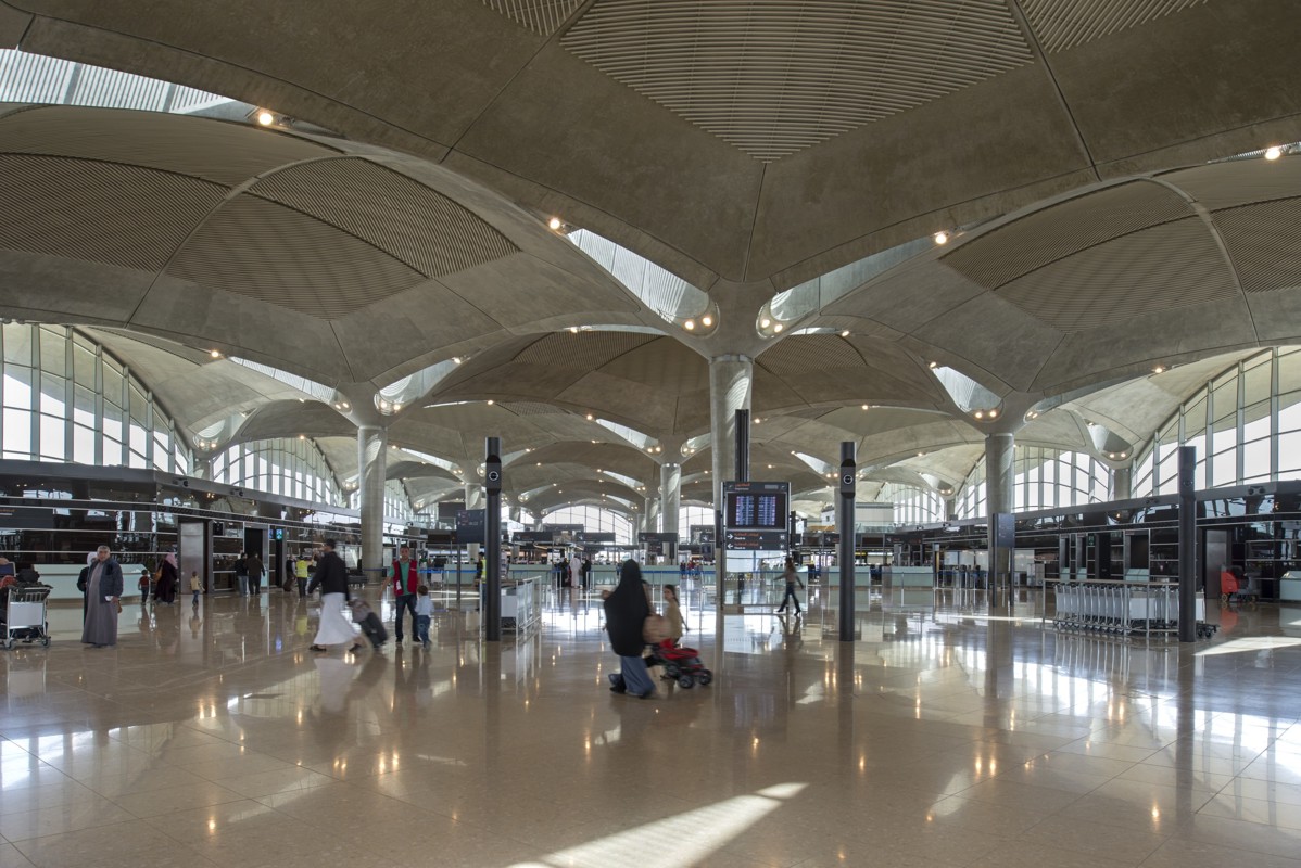 qua-tra-tri-007 © Nigel Young Foster + Partners-min.jpg